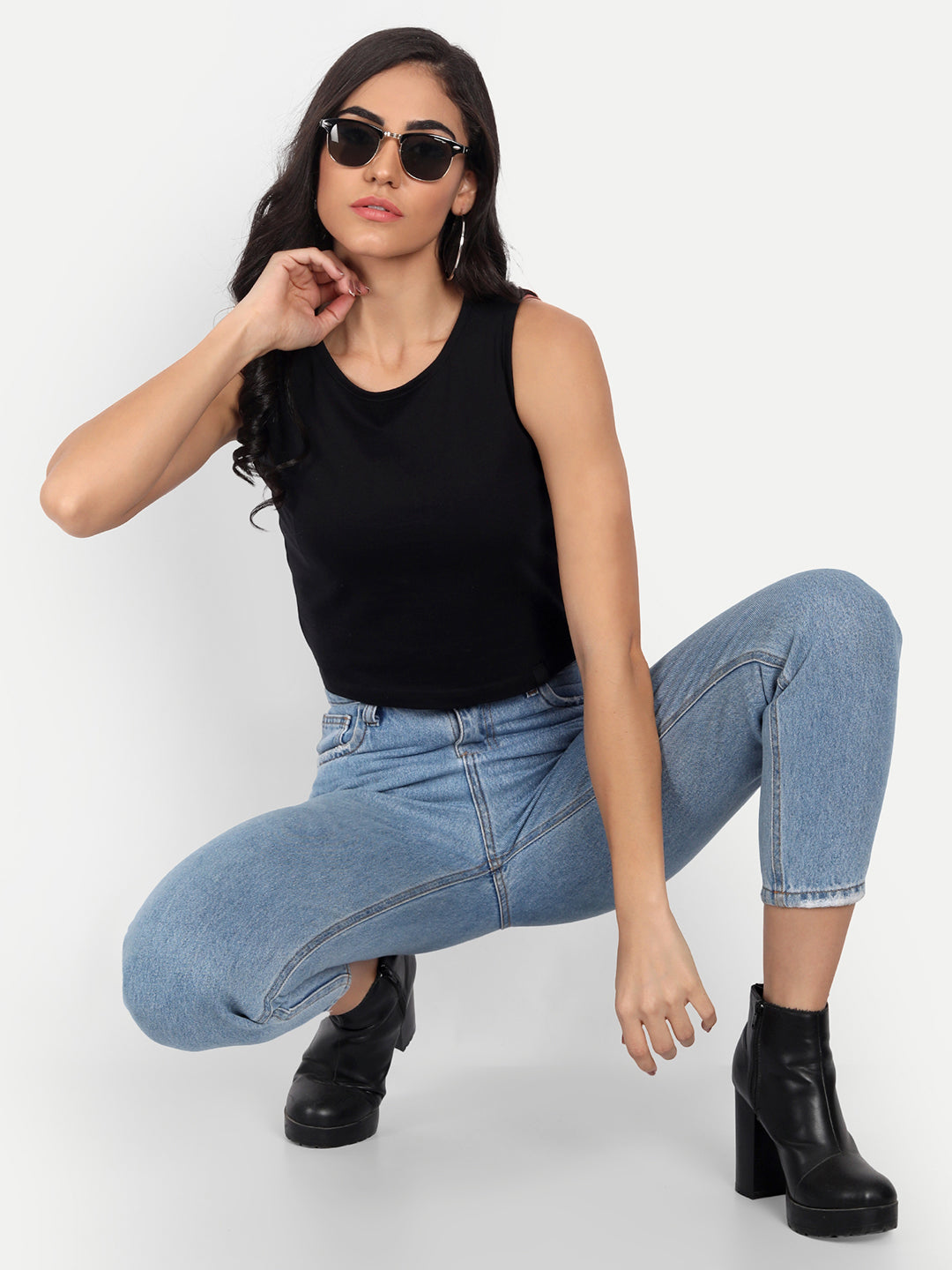 Crop Sleveless T-Shirt